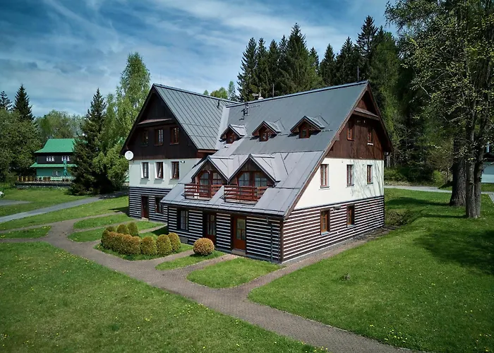 141 By Interhome *